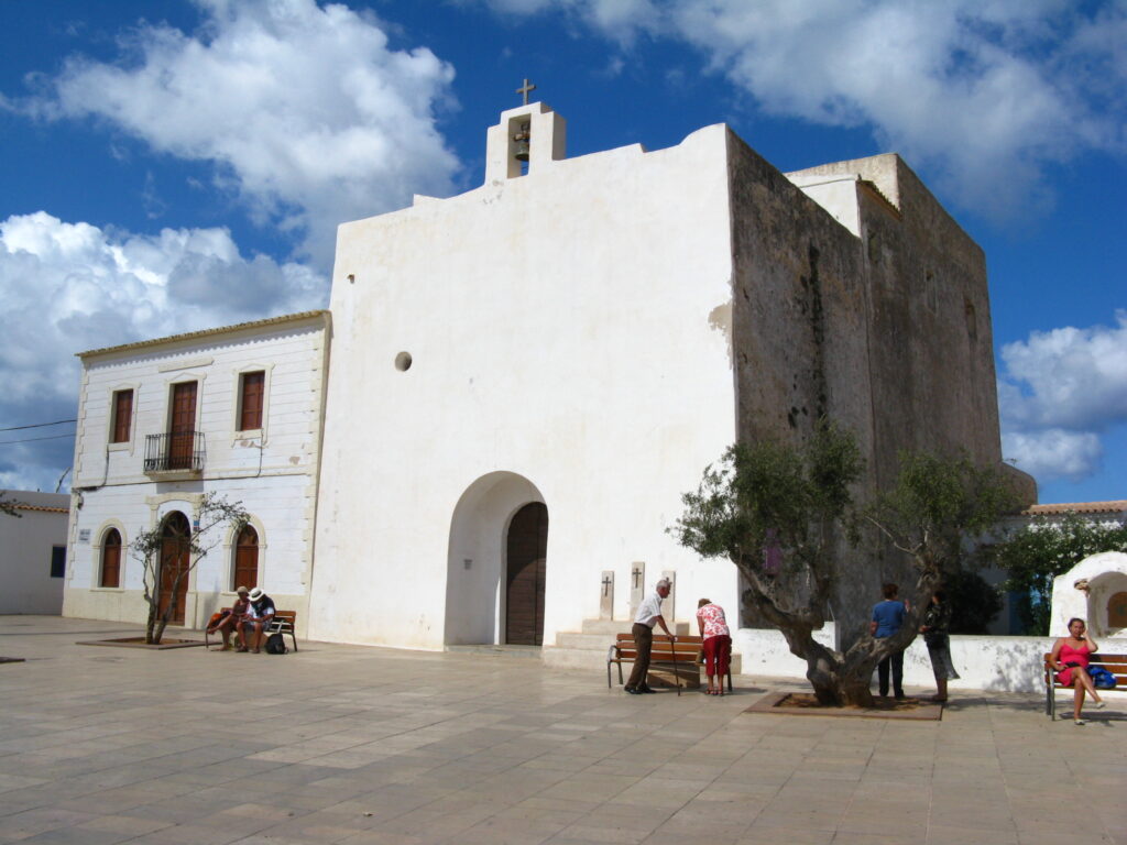 Plaza de la constitución de Francisco Javier de Formentera